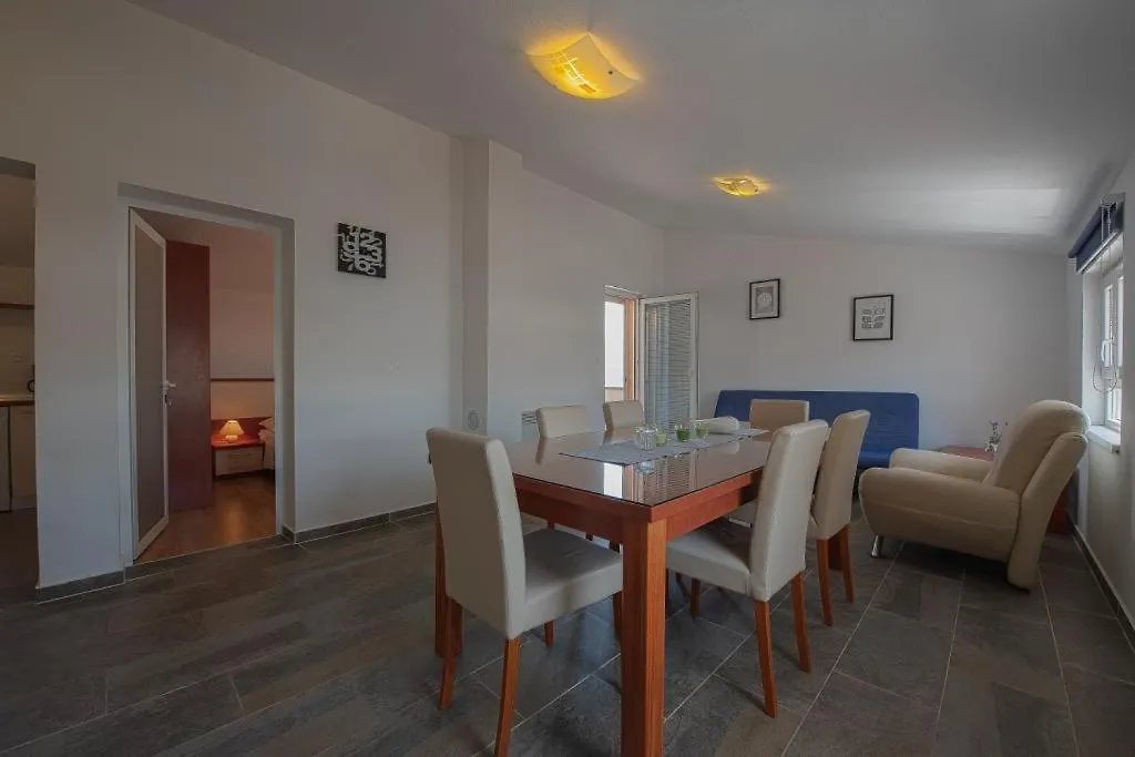 Apartments Petra Razanac Croatia